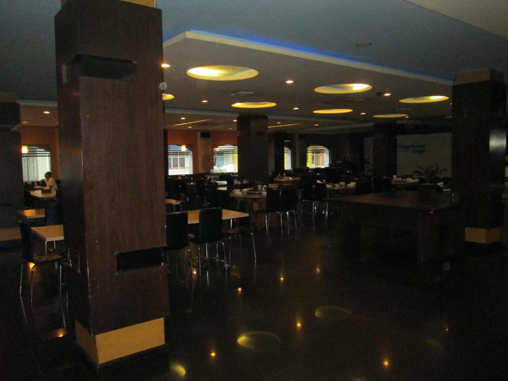 Restaurace v ubytování Hotel Kini Pontianak