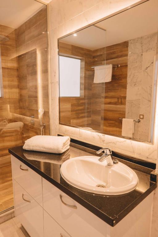 Kúpeľňa v ubytovaní Villa privada de lujo con piscina Villa Wabi Sabi