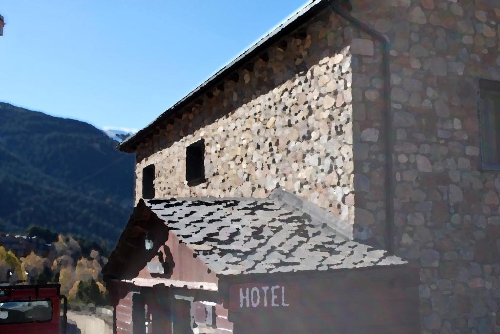 Nespecifikovaný výhled na hory nebo výhled na hory při pohledu z hotelu
