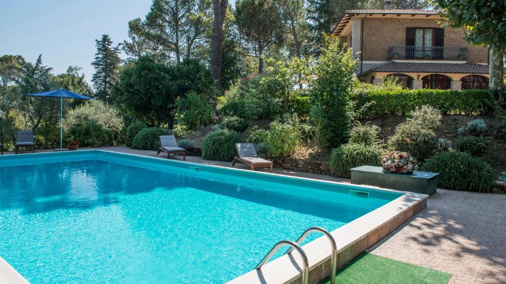 Bazén v ubytování Villa Ombrosa 8, Emma Villas nebo v jeho okolí