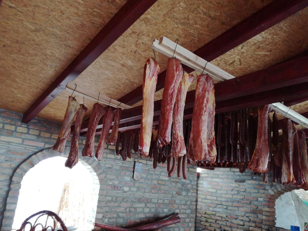 Fotografie z fotogalerie ubytování Camp Salaš Farma 47 Čenej v destinaci Čenej