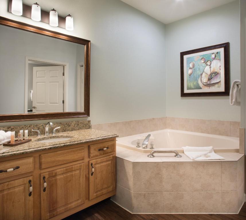 Club Wyndham Branson at The Meadows - 