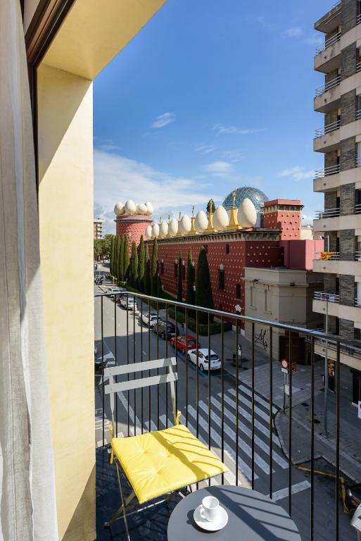 Apartamentos enfrente del Museo Dalí, Figueres – Precios ...