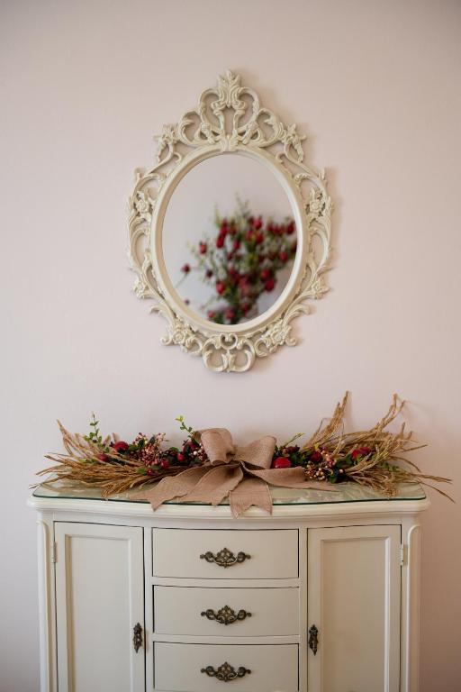 Nostalgia Corfu Town Apartments - 11