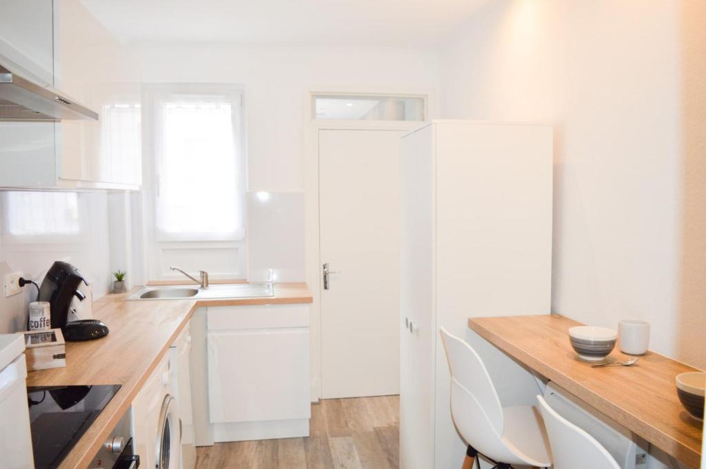 Le Blue St Léon : 2 pièces COZY Lit King Size WIFI – photo 14