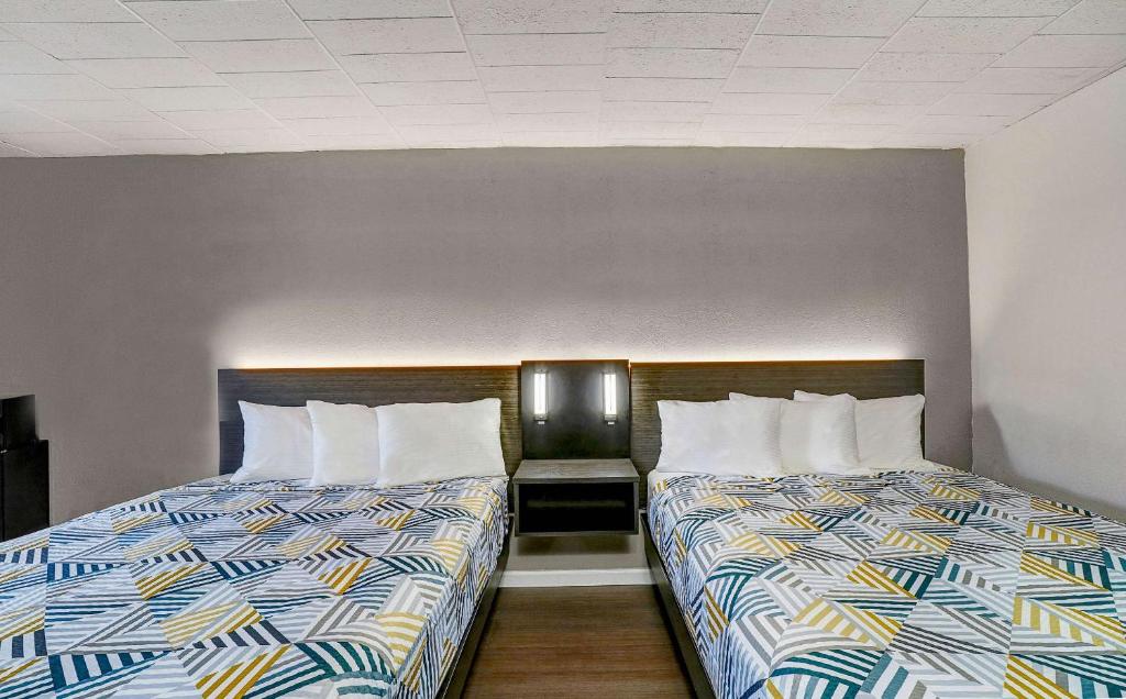 Motel 6 Carlisle, PA - Cumberland Valley - Habitación Deluxe Con 2 Camas Grandes - Fumadores