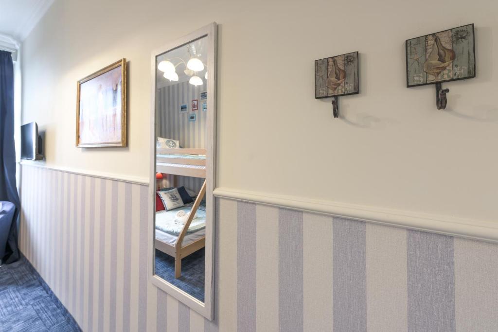 Hostel Night o'clock - 12