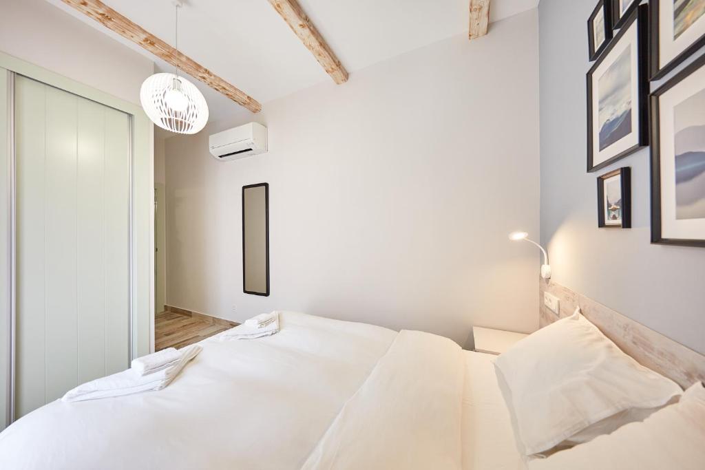 Postel nebo postele na pokoji v ubytování Espanatour APARTHOTEL 3