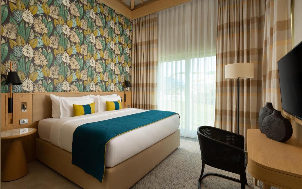 Rixos Water World Aktau - Theme Park Free Access - Villa Executiva