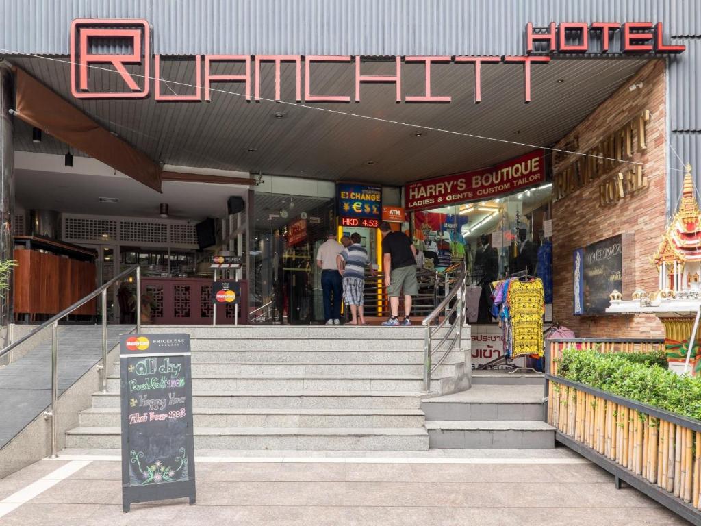 Ruamchitt Plaza Hotel - Resim 23