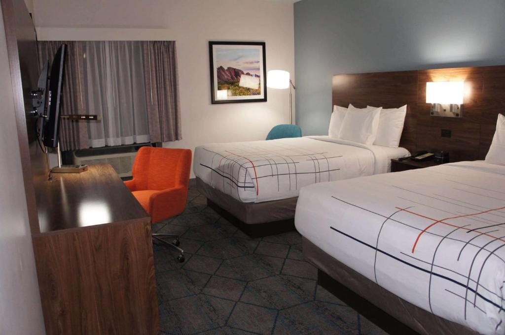 La Quinta Inn & Suites by Wyndham Littleton-Red Rocks - 