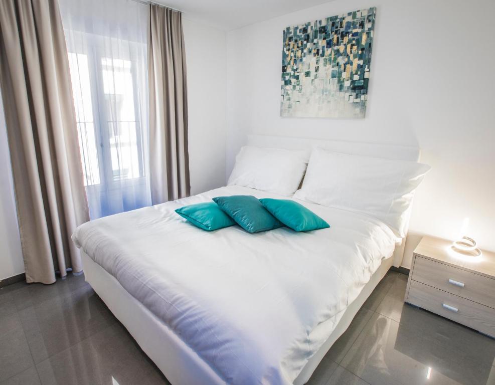 Self Check-In Hotel Kernhof Langstrasse - Resim 11