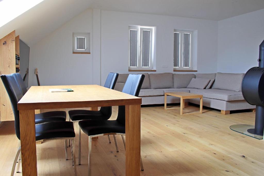 Posezení v ubytování Cirus apartments