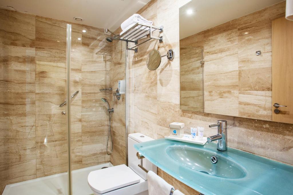 Koupelna v ubytování Grupotel Dunamar