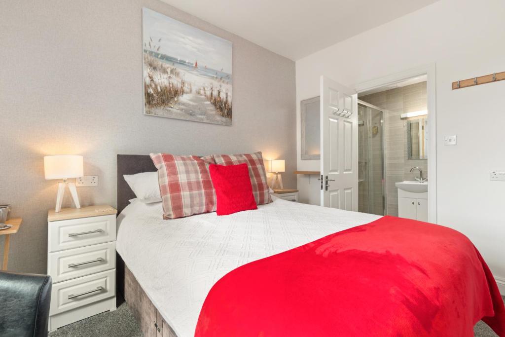 Coach Guest House - Standardzimmer Mit Kingsize-Bett
