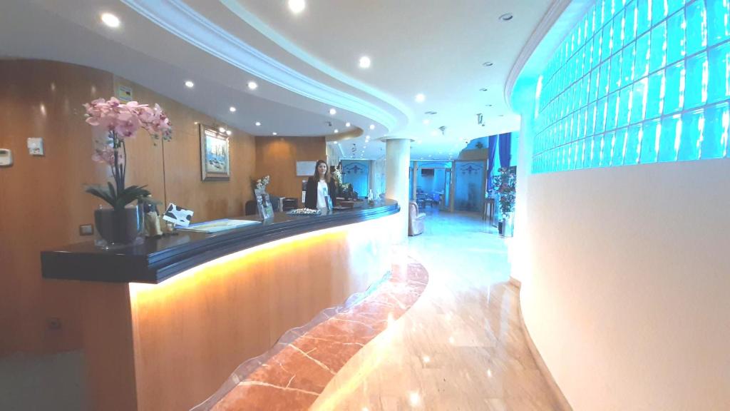 Vstupní hala nebo recepce v ubytování Hotel Nueva Plaza