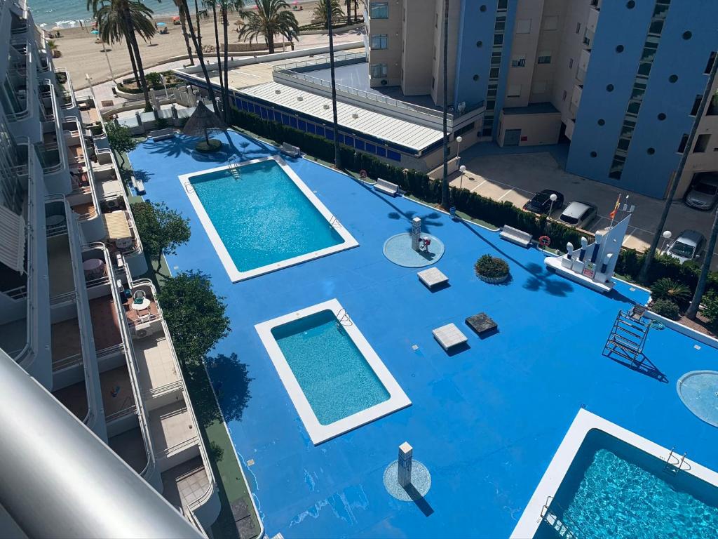 The swimming pool at or close to SERVICE APART LAZARO - Apartamentos Aguamarina 47