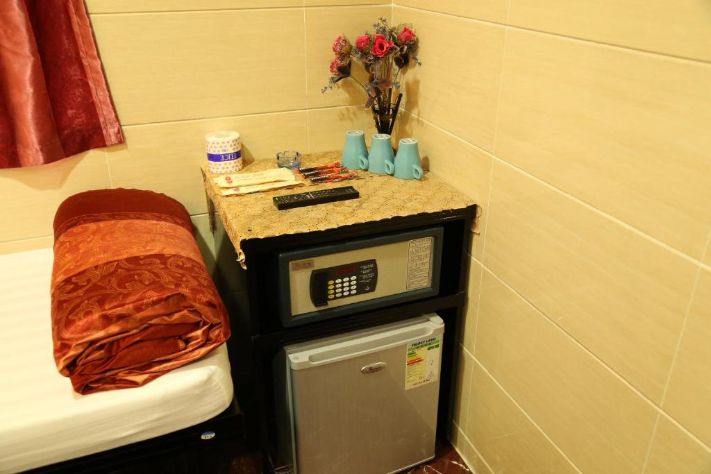 Rúm í herbergi á Russian Hostel