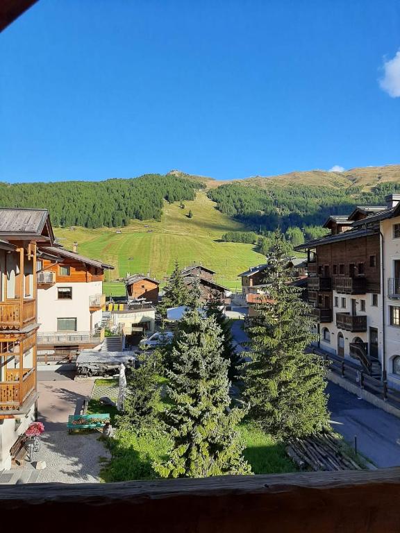 Výhľad na hory alebo výhľad na hory priamo z apartmánu