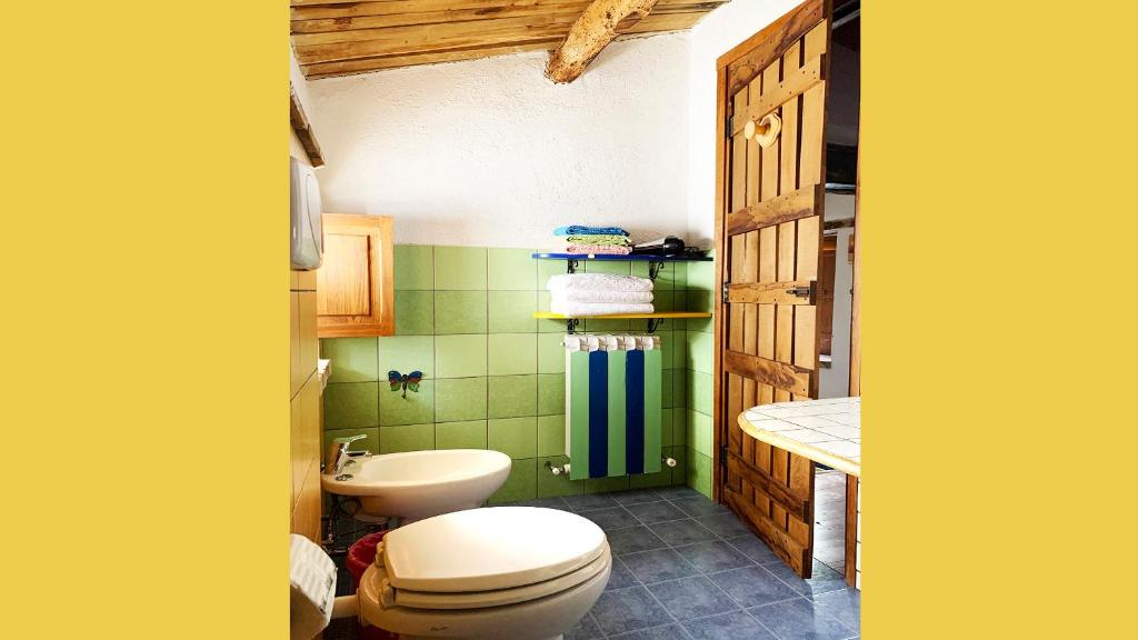 Koupelna v ubytování Albergo diffuso Ecobelmonte