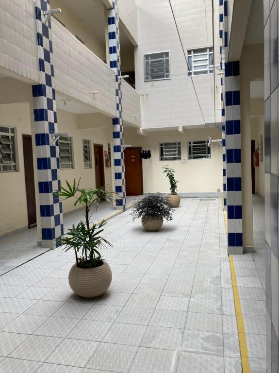  Kitnet térrea forte