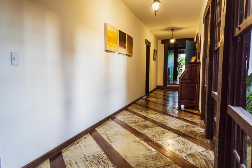  Mansão com piscina e jacuzzi - 9 suites - até 20 pessoas - condomínio fechado