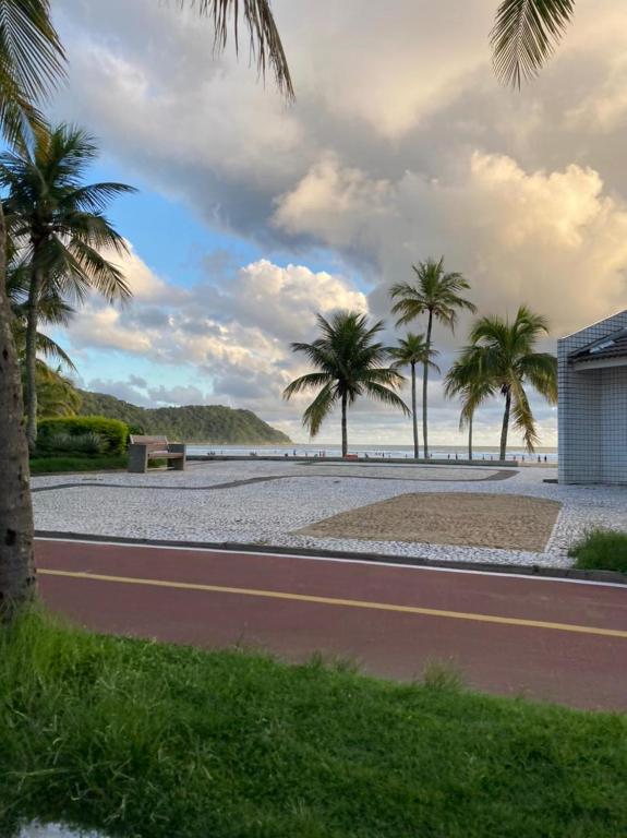  Kitnet térrea forte