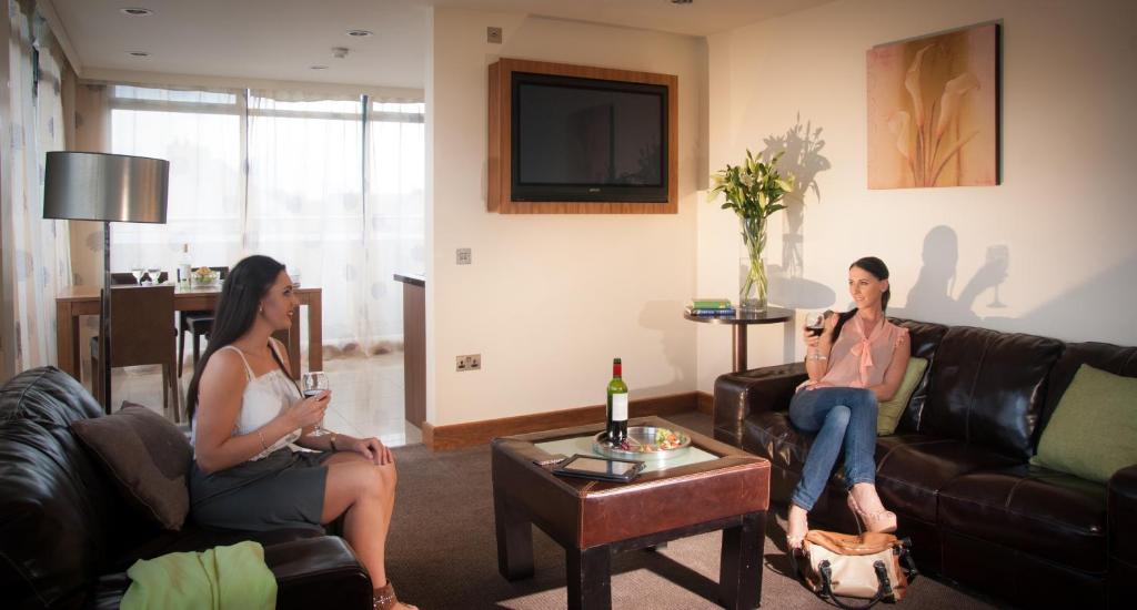 Posezení v ubytování Treacys Hotel & Leisure Centre Waterford