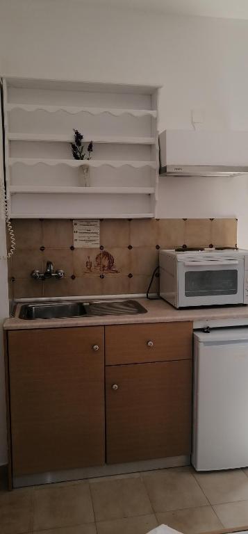 Eleftheria Lindian Studios II - 19