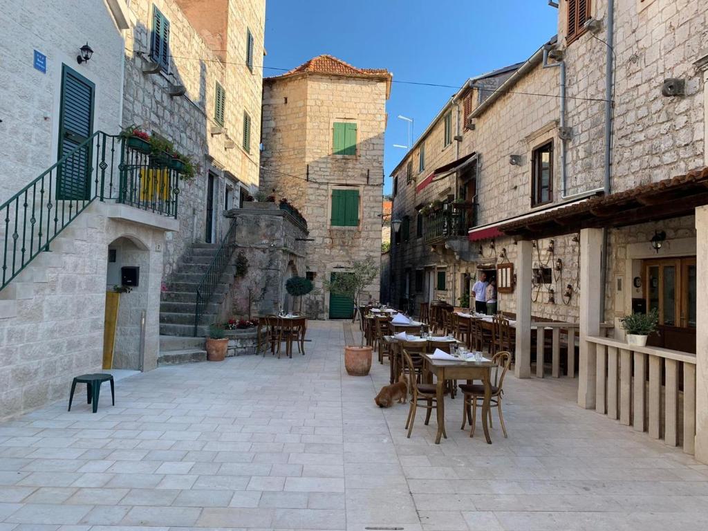 Stari Grad Хорватия