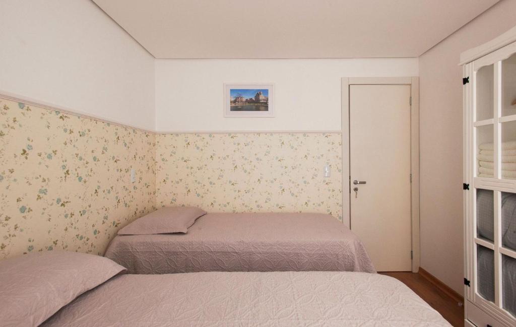 APROVEITE GRAMADO COM O MÁXIMO DE CONFORTO E PRIVACIDADE - Vivendas da Montanha  APROVEITE GRAMADO COM O MÁXIMO DE CONFORTO E PRIVACIDADE - Vivendas da Montanha