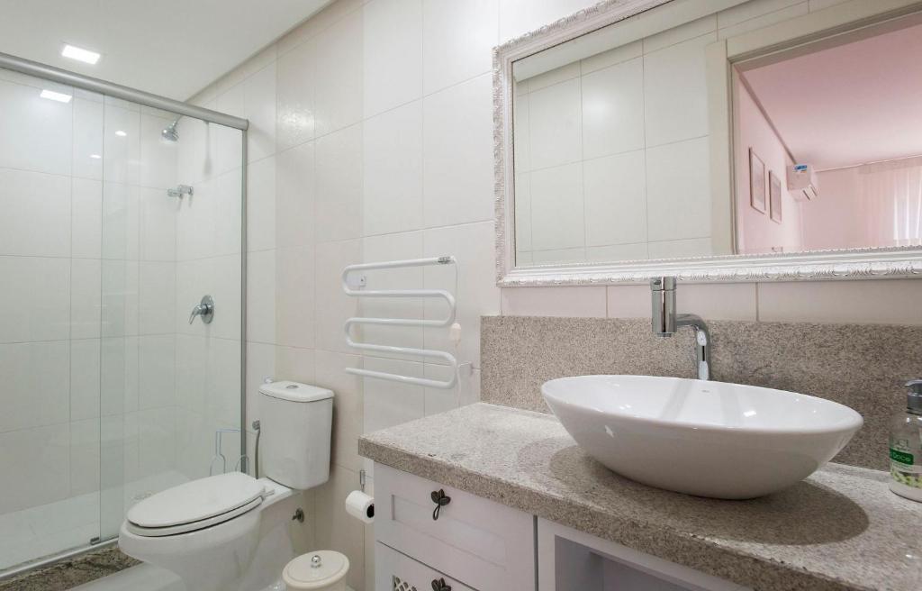 APROVEITE GRAMADO COM O MÁXIMO DE CONFORTO E PRIVACIDADE - Vivendas da Montanha  APROVEITE GRAMADO COM O MÁXIMO DE CONFORTO E PRIVACIDADE - Vivendas da Montanha