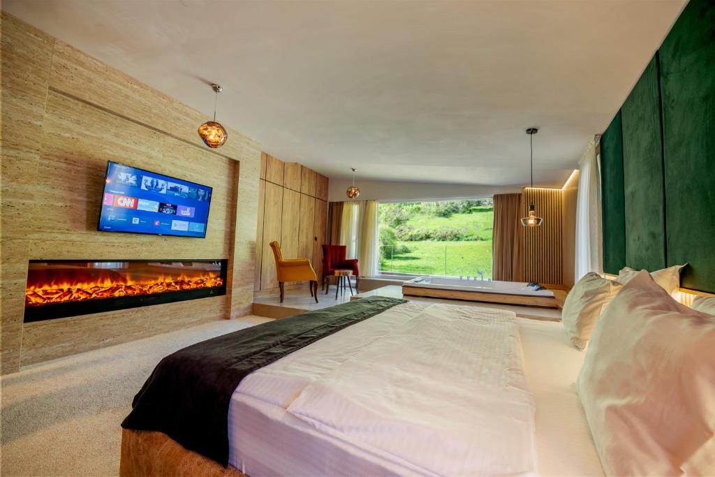 Postel nebo postele na pokoji v ubytování Resort Ujevara e Drinit