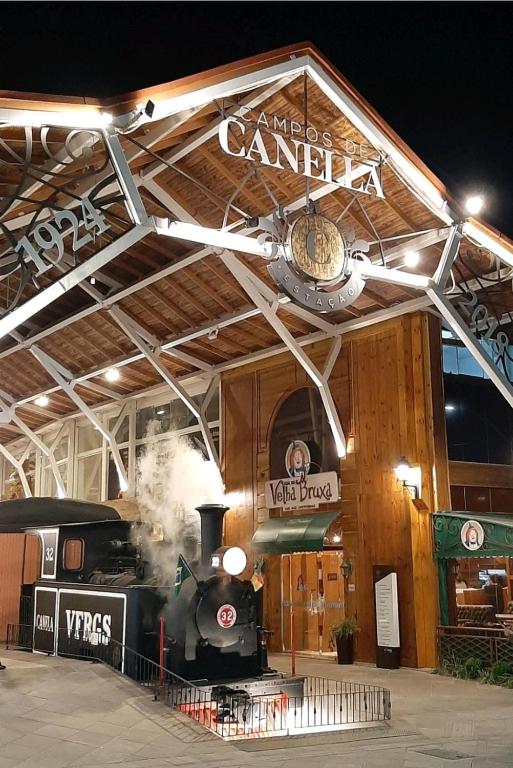  NOVÍSSIMO Apto Centro de Canela.