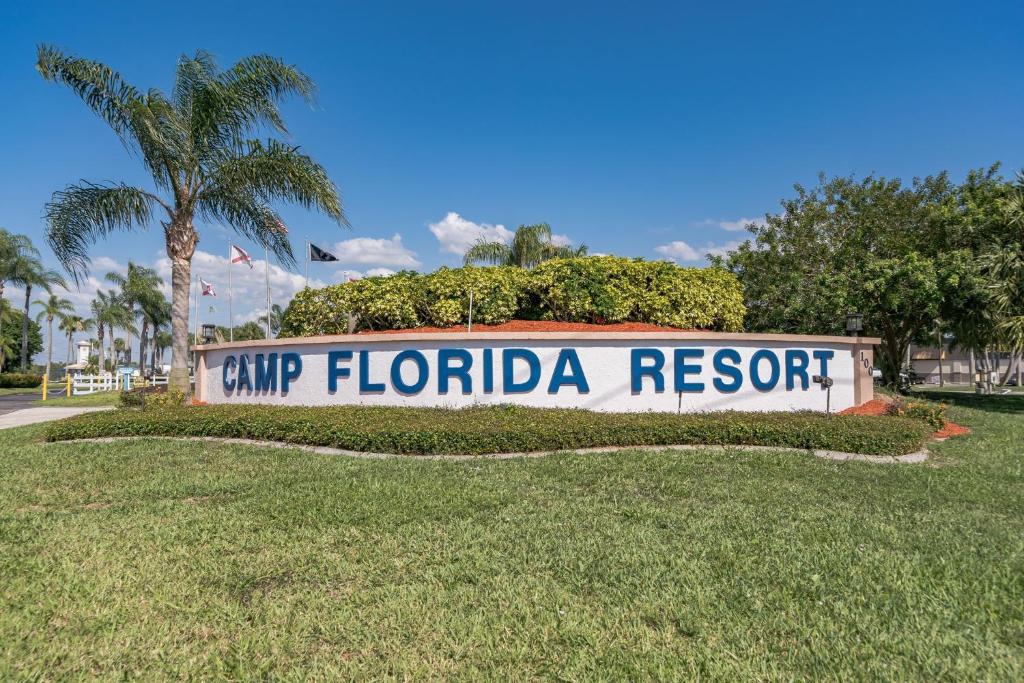 Lake Placid Home Boat Parking and Clubhouse Access, Lake Placid