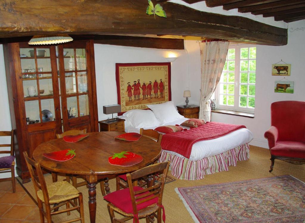 Maison d'hôtes Moulin du Bas Pesé - Cottage Met één Slaapkamer - La Marquise