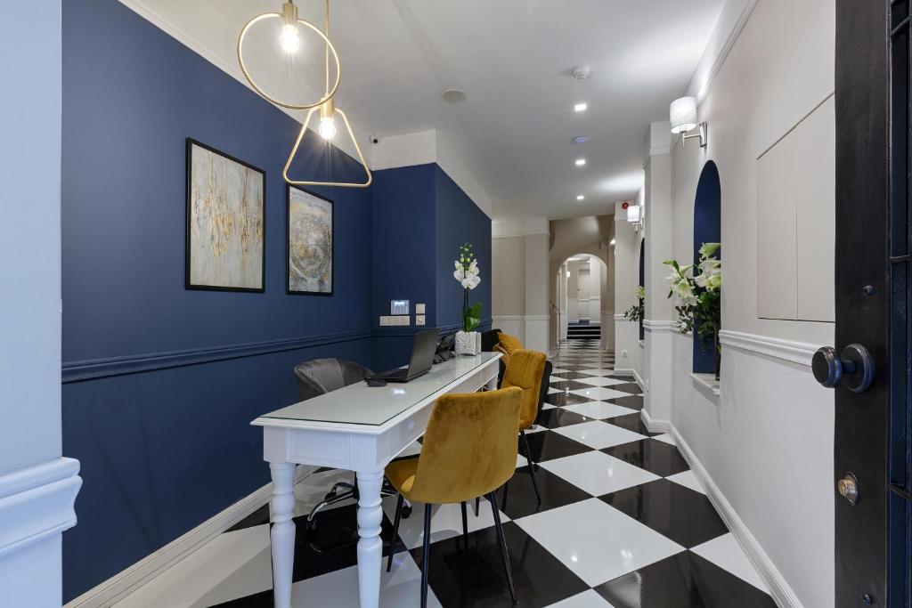 Classic Hotel by Athens Prime Hotels - Resim 1