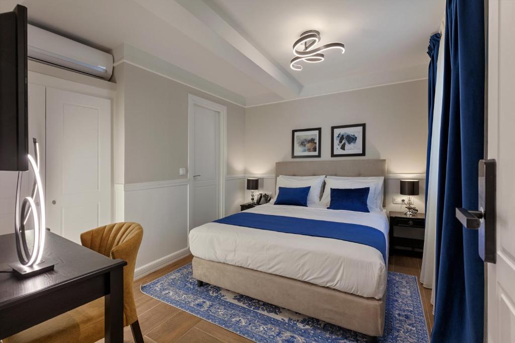 Classic Hotel by Athens Prime Hotels - Resim 16