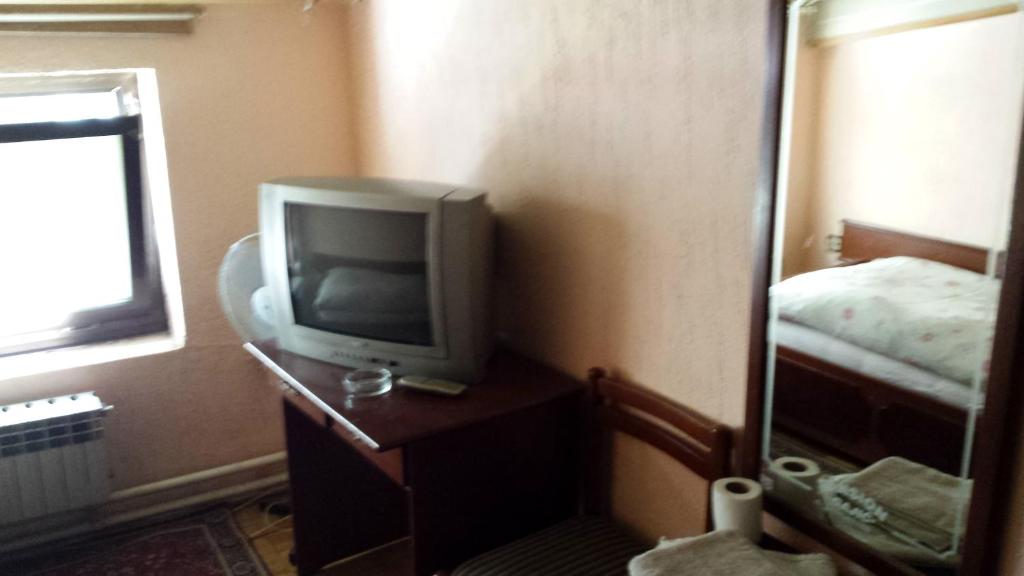 TV a/nebo společenská místnost v ubytování Guest House Gaja