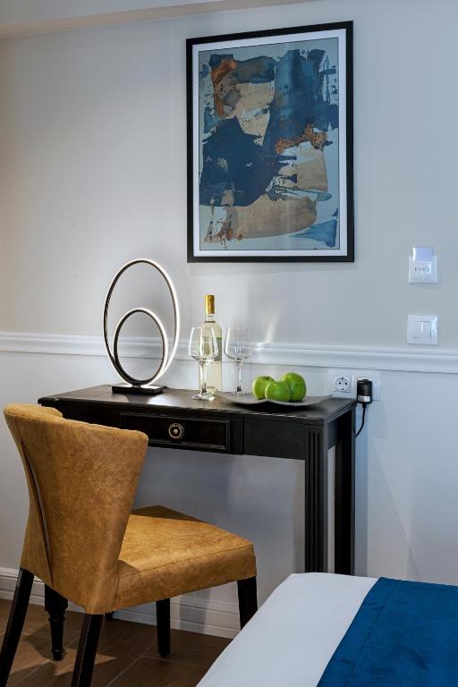 Classic Hotel by Athens Prime Hotels - Resim 25