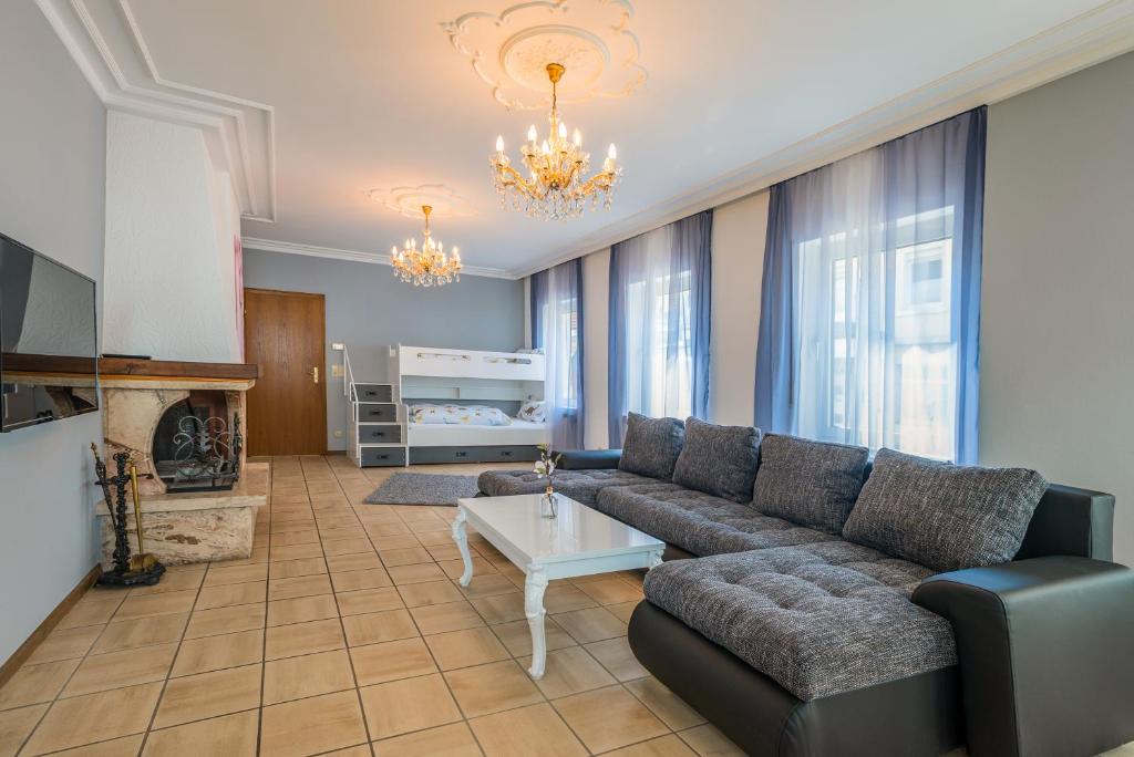 Hotel Koch Schilt - Apartment With Balcony