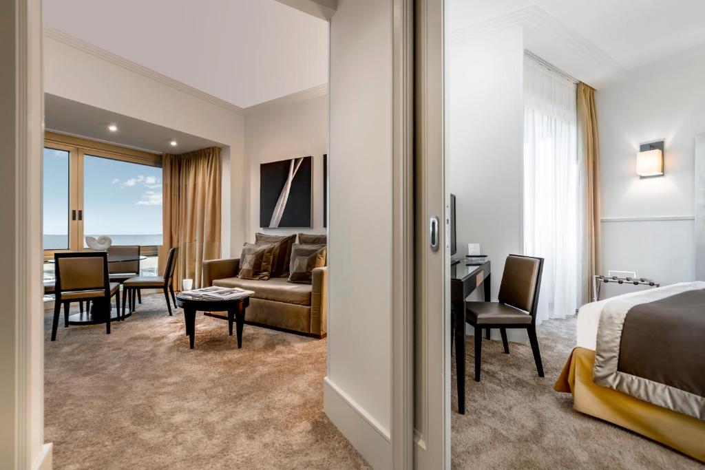 Hotel Ambasciatori - Resim 11