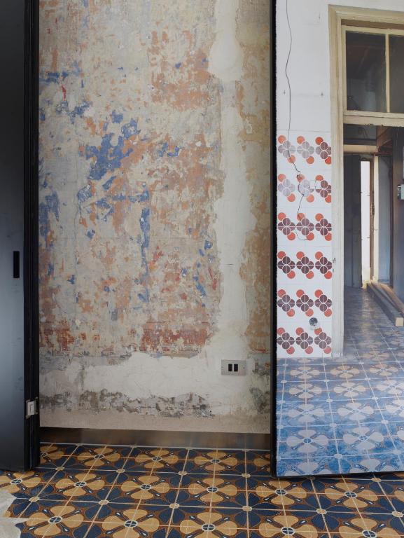 Rhinoceros - Resim 22