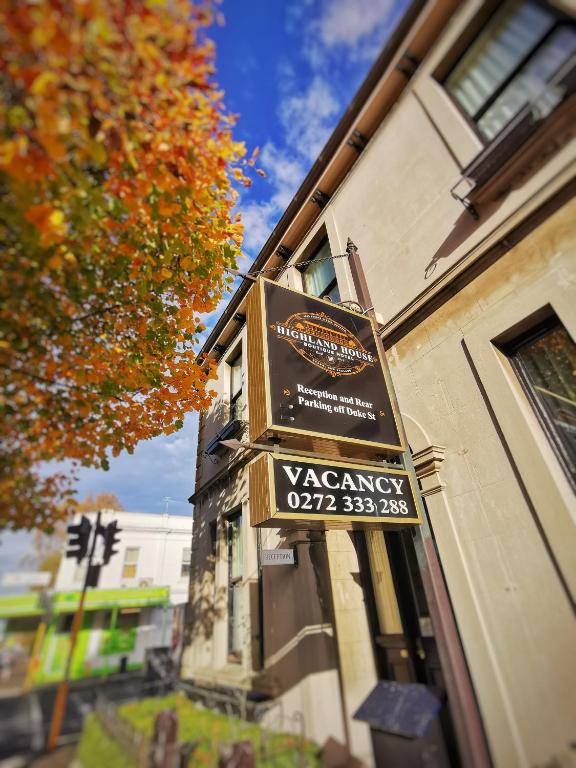 Certifikát, hodnocení, plakát nebo jiný dokument vystavený v ubytování Highland House Boutique Hotel
