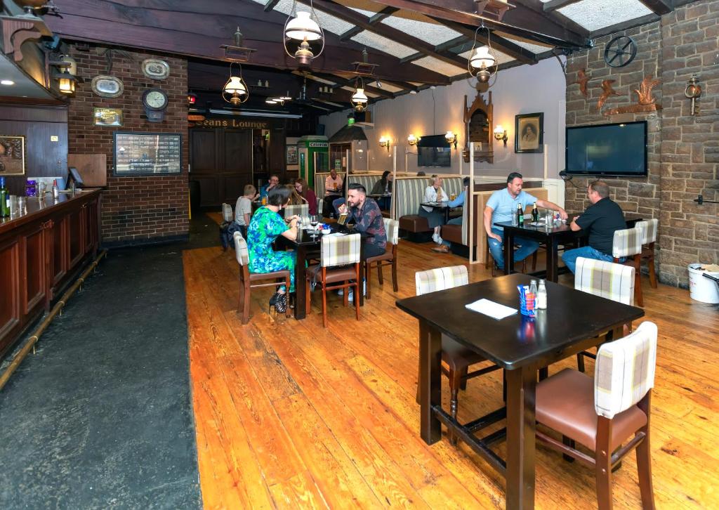 Eviston House Hotel - Resim 20