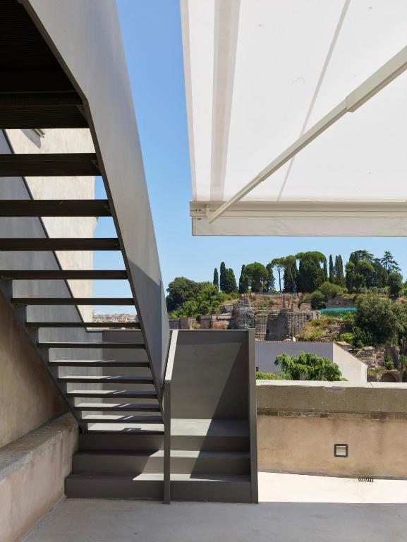 Rhinoceros - Resim 33