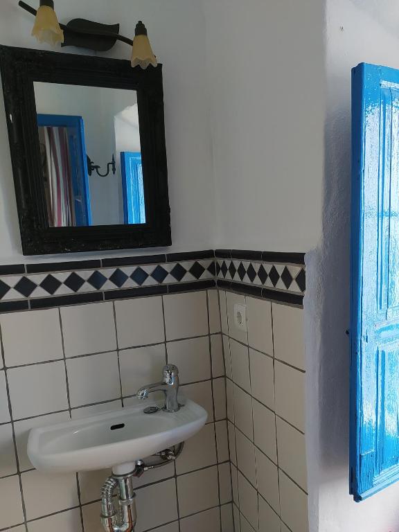 Kúpeľňa v ubytovaní Guesthouse La Tienda Cómpeta 21b