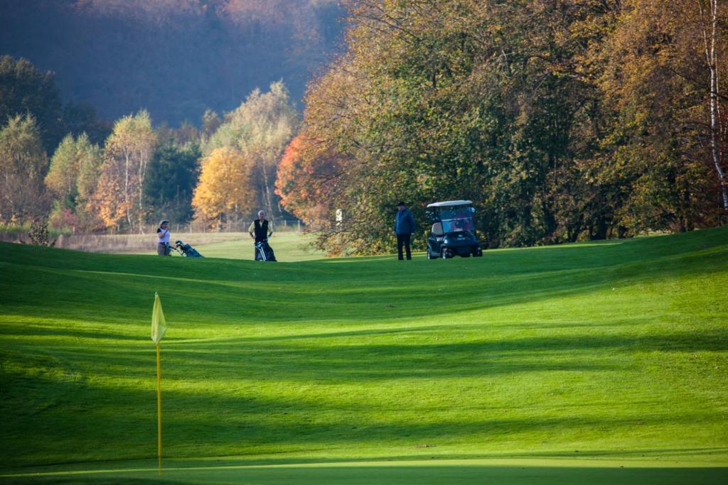 Golf v hotelu nebo okolí
