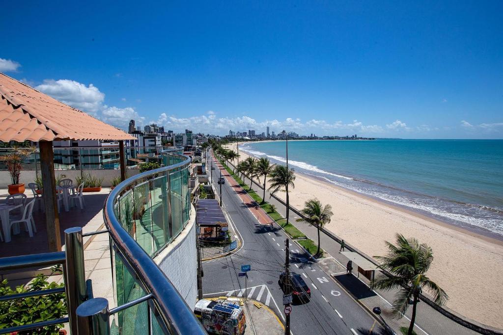  Apto família no Manaíra Palace Residence por Carpediem