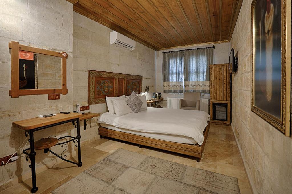 Postel nebo postele na pokoji v ubytování Henna Hotel-Adults Only